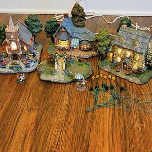 Thomas Kinkade Lamplight Village